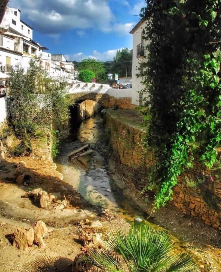 Casa Enrocada Villa Setenil De Las Bodegas Ngoại thất bức ảnh
